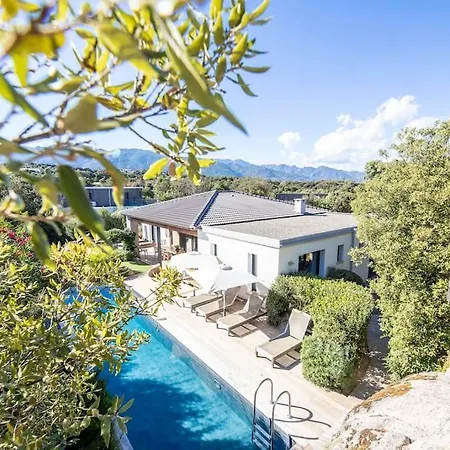 Incroyable 5 Etoiles Proximite Calarossa Hotell